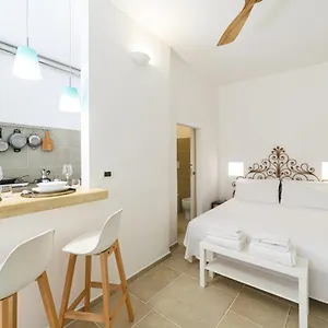 apartment-don-giuliano-centro.lecce-hotels.com/